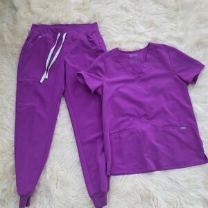 FIGS Purple Scrub Set Top Ladies Small Jogger Pants